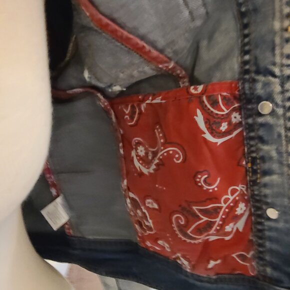 White Crow Red Bandana Distressed Jean Jacket - Picture 7 of 10
